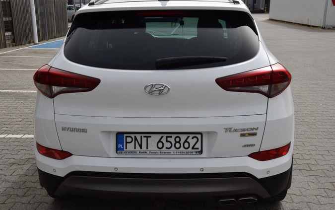 Hyundai Tucson cena 69900 przebieg: 188920, rok produkcji 2015 z Zbąszyń małe 154